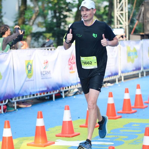 Race photo from BOGORUN 2026