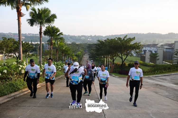 Race photo from Taman Budaya x BOGORUN 2025