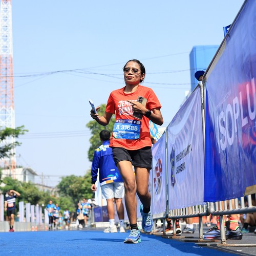Race photo from SURABAYA ISOPLUS MARATHON 2026