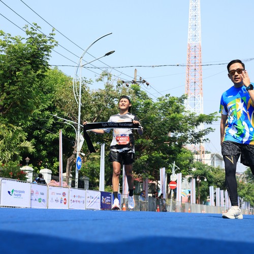 Race photo from SURABAYA ISOPLUS MARATHON 2026