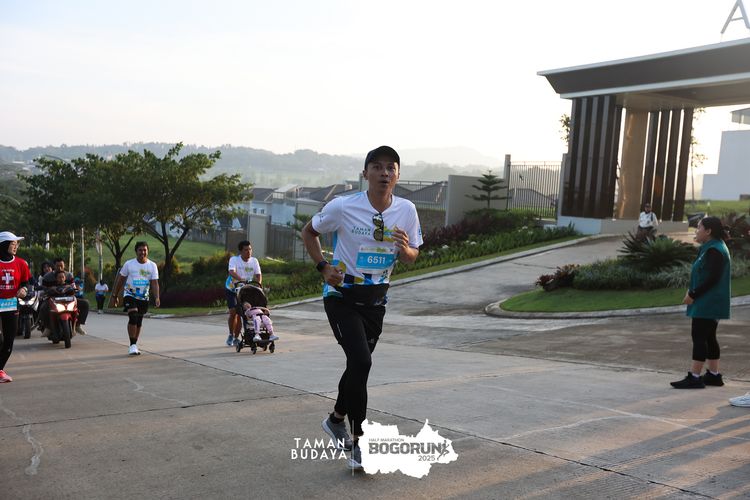Race photo from Taman Budaya x BOGORUN 2025