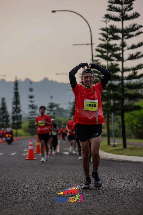 Race photo from CISANGKAN KBP CITY RUN 2025