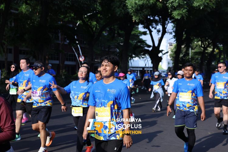 Race photo from SURABAYA ISOPLUS MARATHON 2025