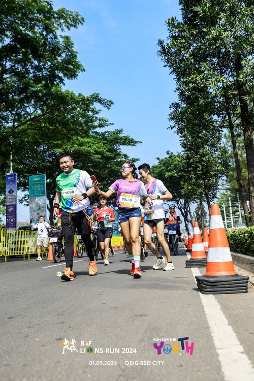 Race photo from BAF LIONS RUN 2024