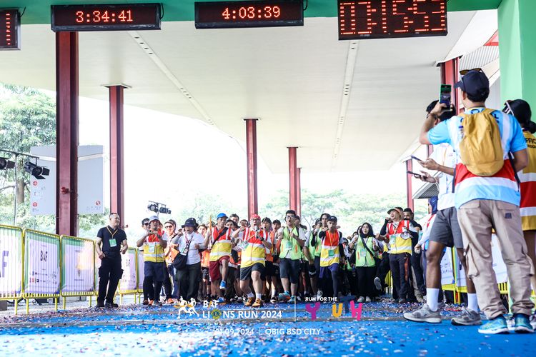 Race photo from BAF LIONS RUN 2024