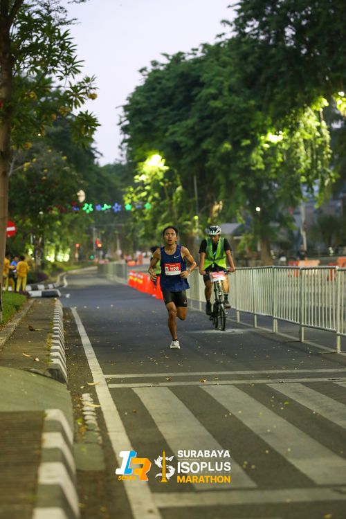 Race photo from SURABAYA ISOPLUS MARATHON 2025