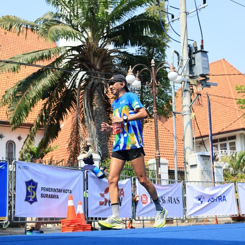 Race photo from SURABAYA ISOPLUS MARATHON 2026
