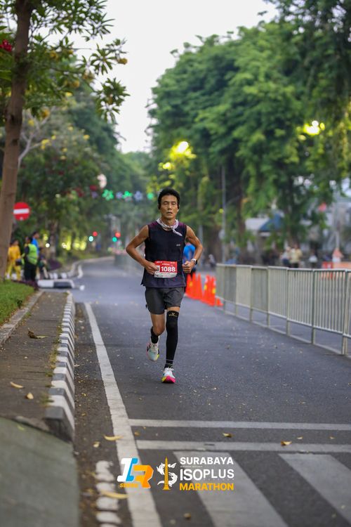Race photo from SURABAYA ISOPLUS MARATHON 2025