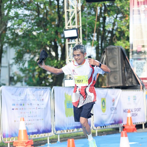 Race photo from BOGORUN 2026