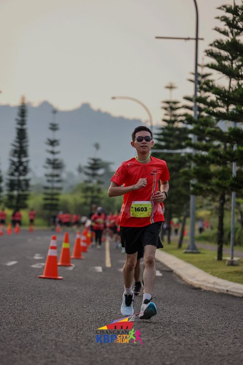Race photo from CISANGKAN KBP CITY RUN 2025