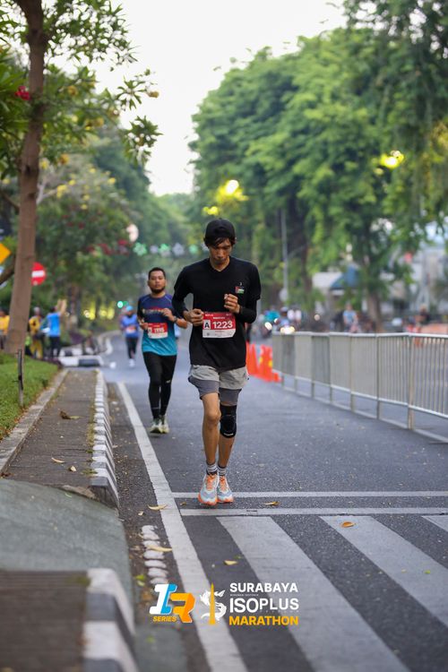 Race photo from SURABAYA ISOPLUS MARATHON 2025