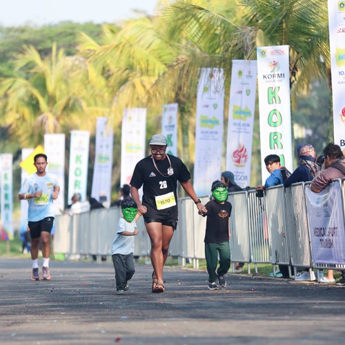 Race photo from BOGORUN 2026