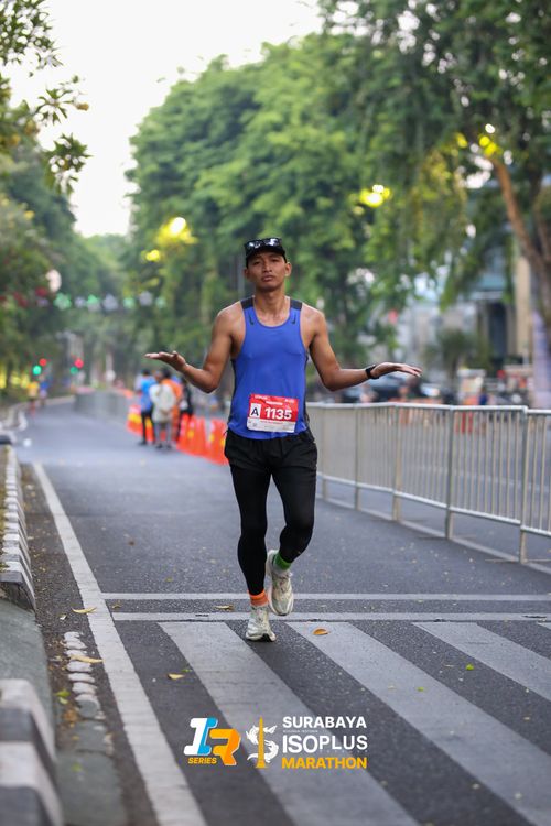 Race photo from SURABAYA ISOPLUS MARATHON 2025
