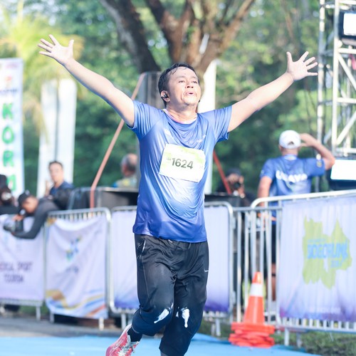 Race photo from BOGORUN 2026