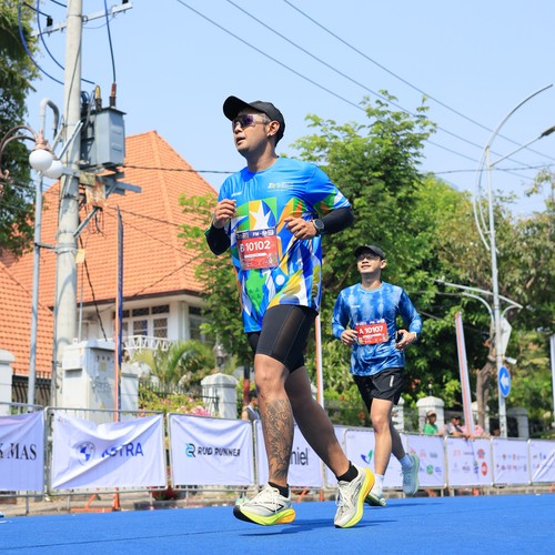 Race photo from SURABAYA ISOPLUS MARATHON 2026