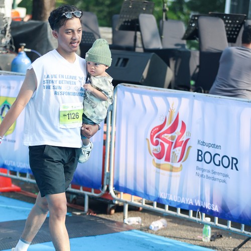 Race photo from BOGORUN 2026