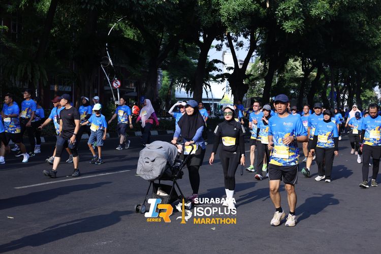 Race photo from SURABAYA ISOPLUS MARATHON 2025