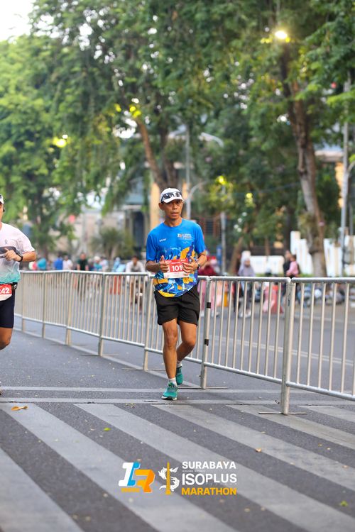 Race photo from SURABAYA ISOPLUS MARATHON 2025