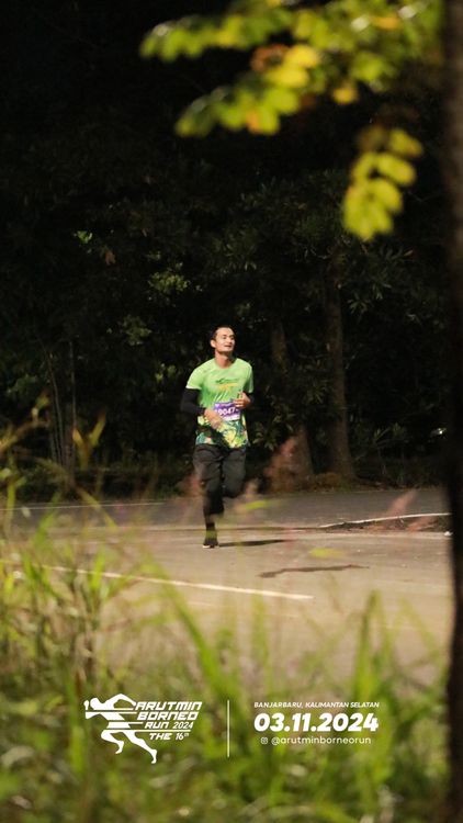 Race photo from Arutmin Borneo Run 2024