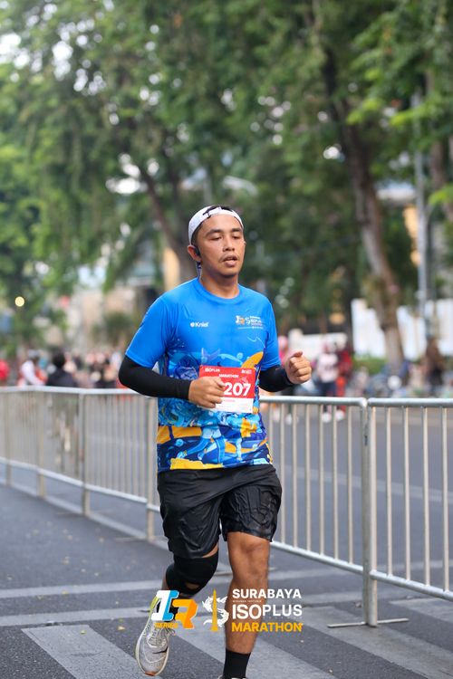 Race photo from SURABAYA ISOPLUS MARATHON 2025