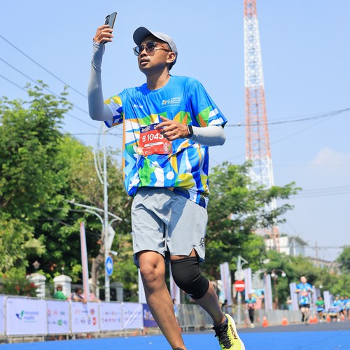 Race photo from SURABAYA ISOPLUS MARATHON 2026