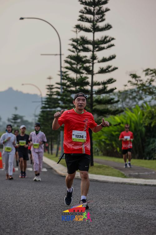 Race photo from CISANGKAN KBP CITY RUN 2025