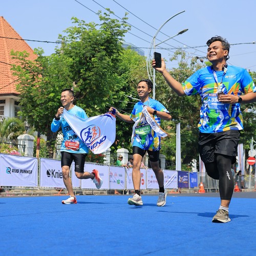 Race photo from SURABAYA ISOPLUS MARATHON 2026