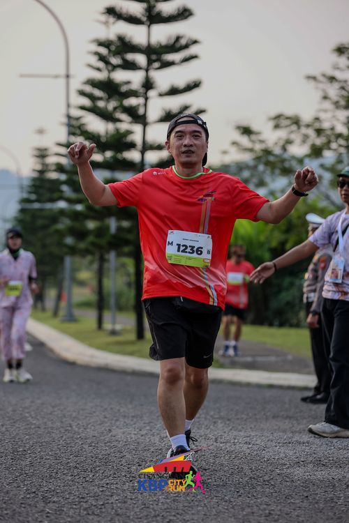 Race photo from CISANGKAN KBP CITY RUN 2025