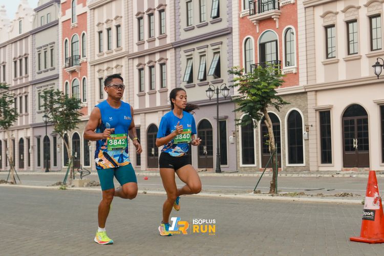Race photo from ISOPlus Run 2024 Jakarta
