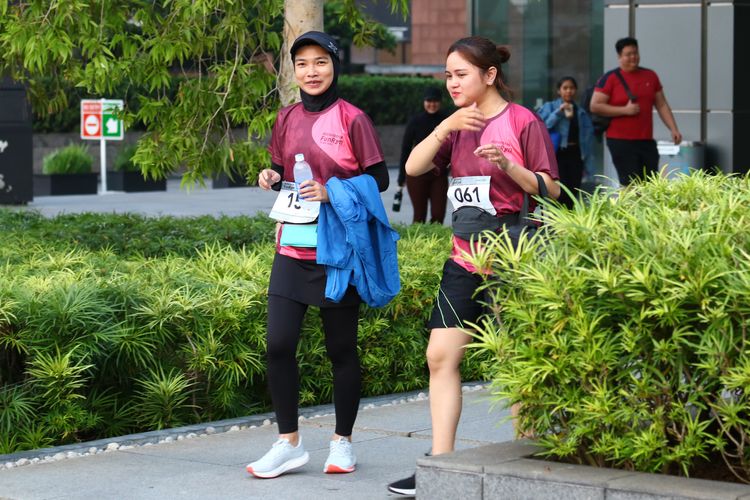 Race photo from Assurance Fun Run 2024