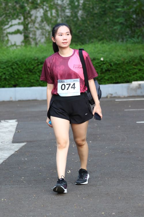 Race photo from Assurance Fun Run 2024