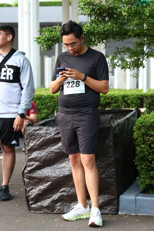 Race photo from Assurance Fun Run 2024