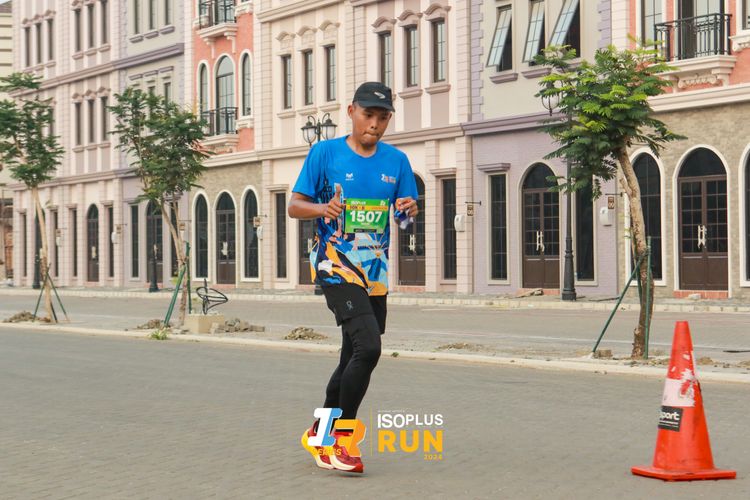 Race photo from ISOPlus Run 2024 Jakarta