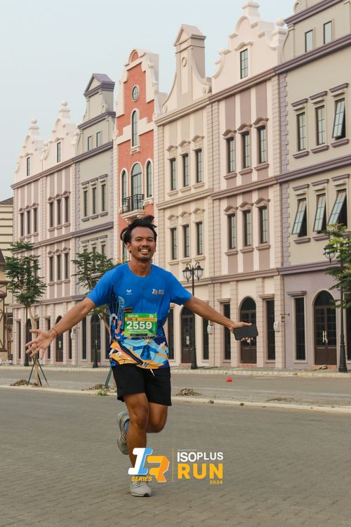 Race photo from ISOPlus Run 2024 Jakarta