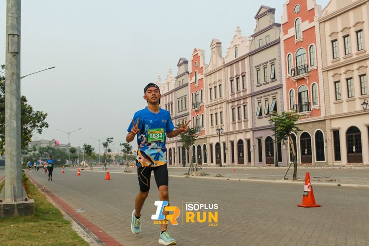 Race photo from ISOPlus Run 2024 Jakarta