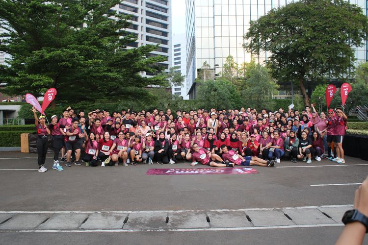 Race photo from Assurance Fun Run 2024
