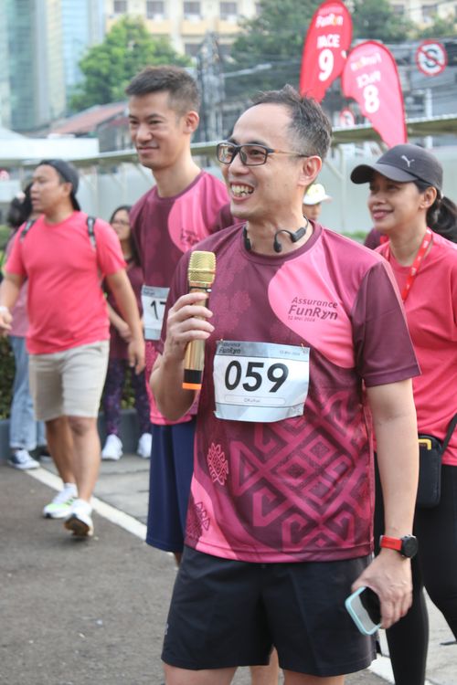 Race photo from Assurance Fun Run 2024