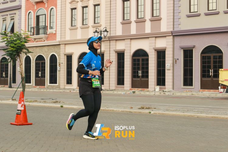 Race photo from ISOPlus Run 2024 Jakarta