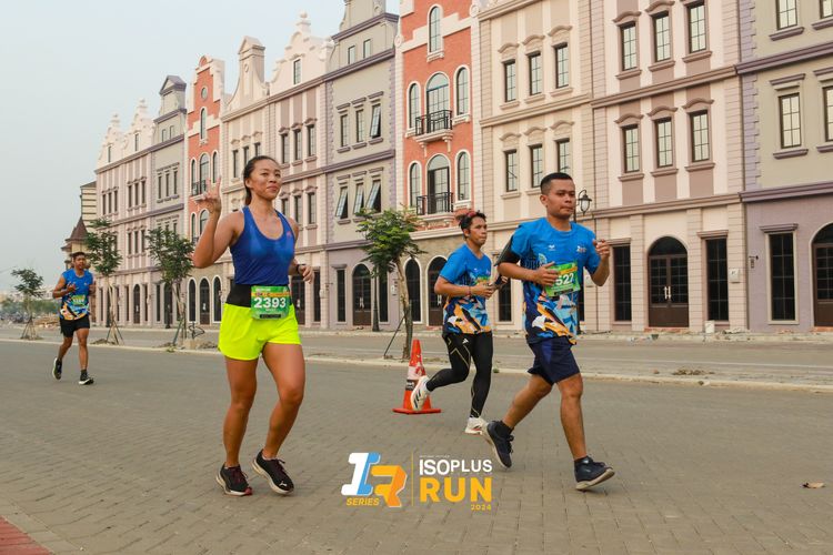 Race photo from ISOPlus Run 2024 Jakarta