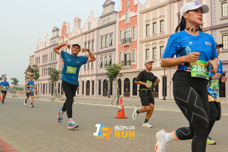 Race photo from ISOPlus Run 2024 Jakarta