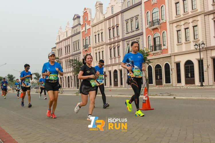 Race photo from ISOPlus Run 2024 Jakarta