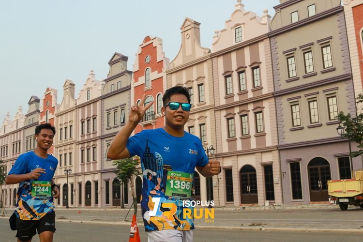 Race photo from ISOPlus Run 2024 Jakarta