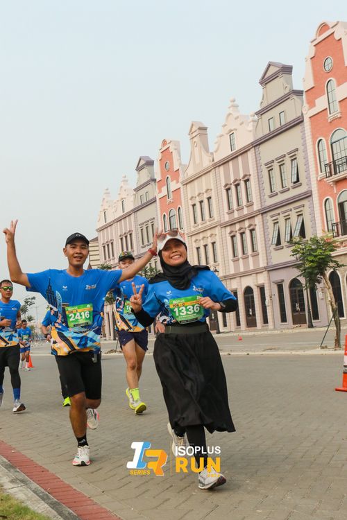 Race photo from ISOPlus Run 2024 Jakarta