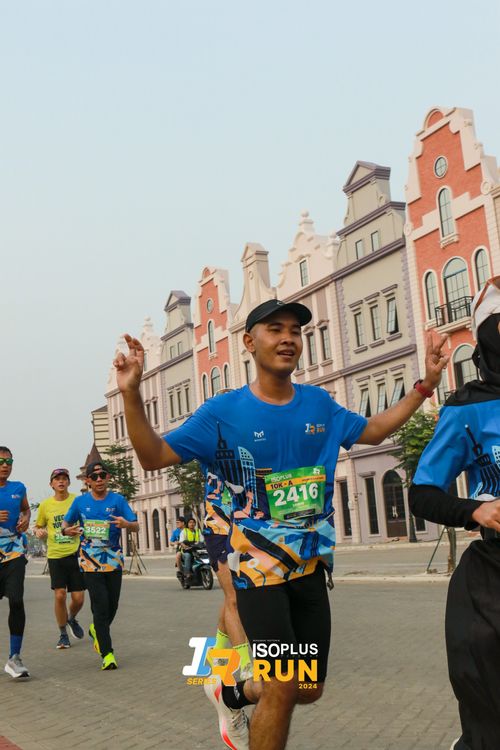 Race photo from ISOPlus Run 2024 Jakarta