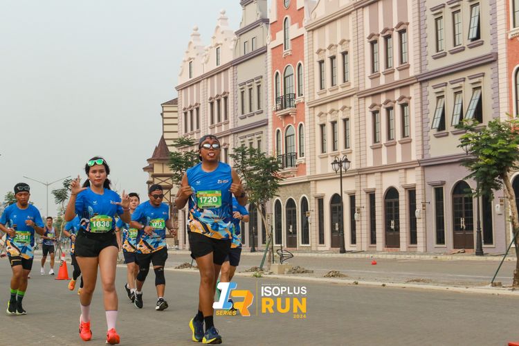 Race photo from ISOPlus Run 2024 Jakarta