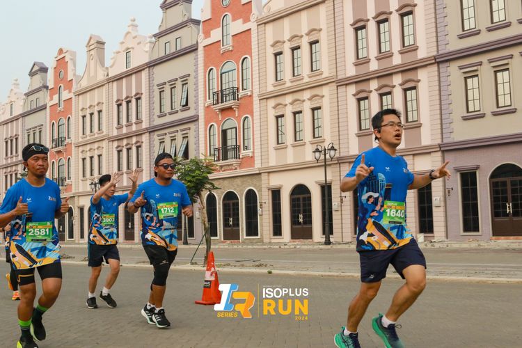 Race photo from ISOPlus Run 2024 Jakarta