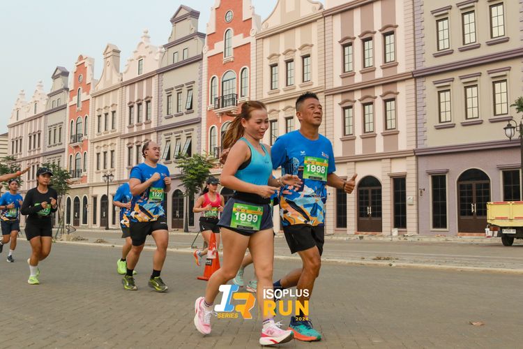 Race photo from ISOPlus Run 2024 Jakarta