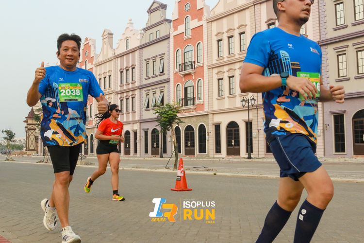 Race photo from ISOPlus Run 2024 Jakarta