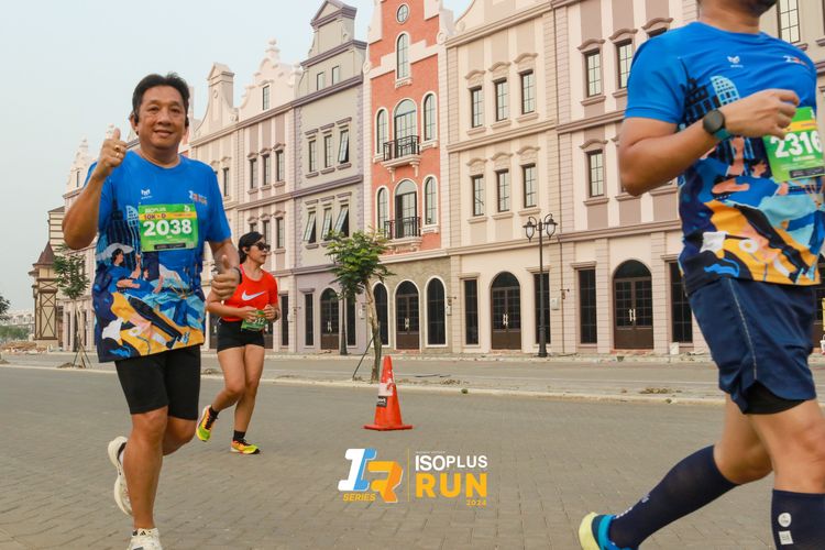 Race photo from ISOPlus Run 2024 Jakarta
