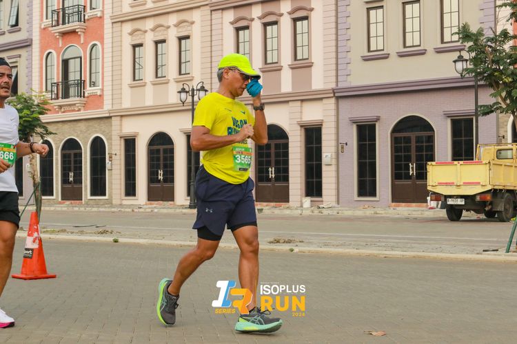 Race photo from ISOPlus Run 2024 Jakarta